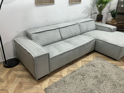 !Showroommodel! Licht Grijze Ribstof Hoekzetel