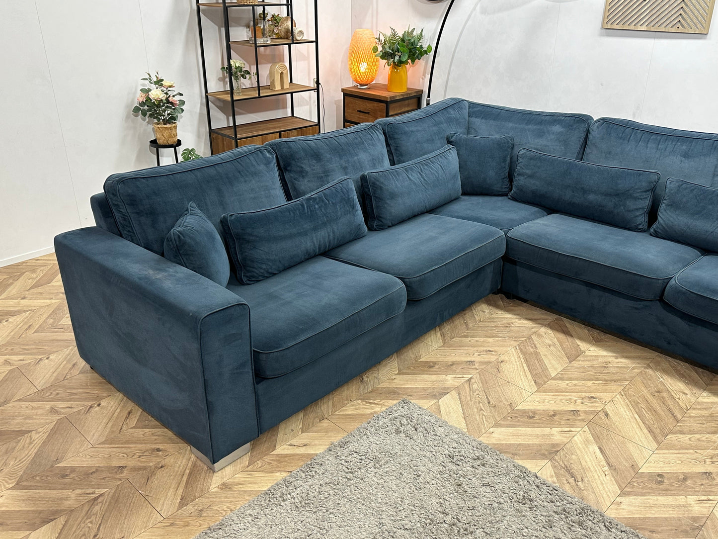 Blauwe Velvet Ruime U Zetel ~ Losse Kussens Met Afneembare Hoezen