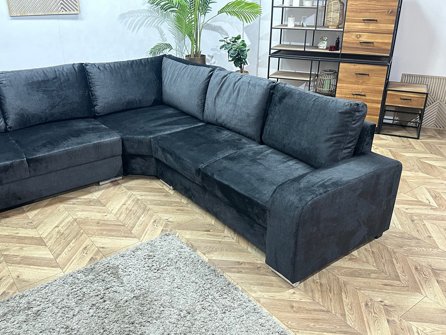 !Showroommodel! Zwarte Velvet U Zetel