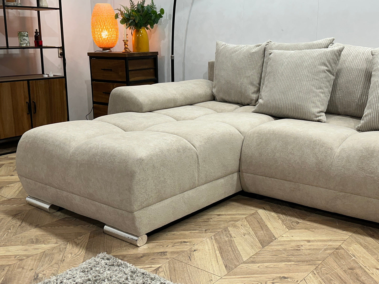 !Showroommodel! Crème Velvet U Zetel ~ Losse Ribstof Rugkussens