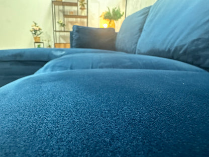 Blauwe Velvet Hoekzetel ~ Losse Kussens Met Afneembare Hoezen