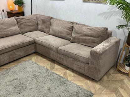 Beige Ribstof Hoekzetel ~ Losse Kussens Met Afneembare Hoezen