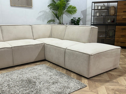 !Showroommodel! Crème Suède Stoffen Hoekzetel