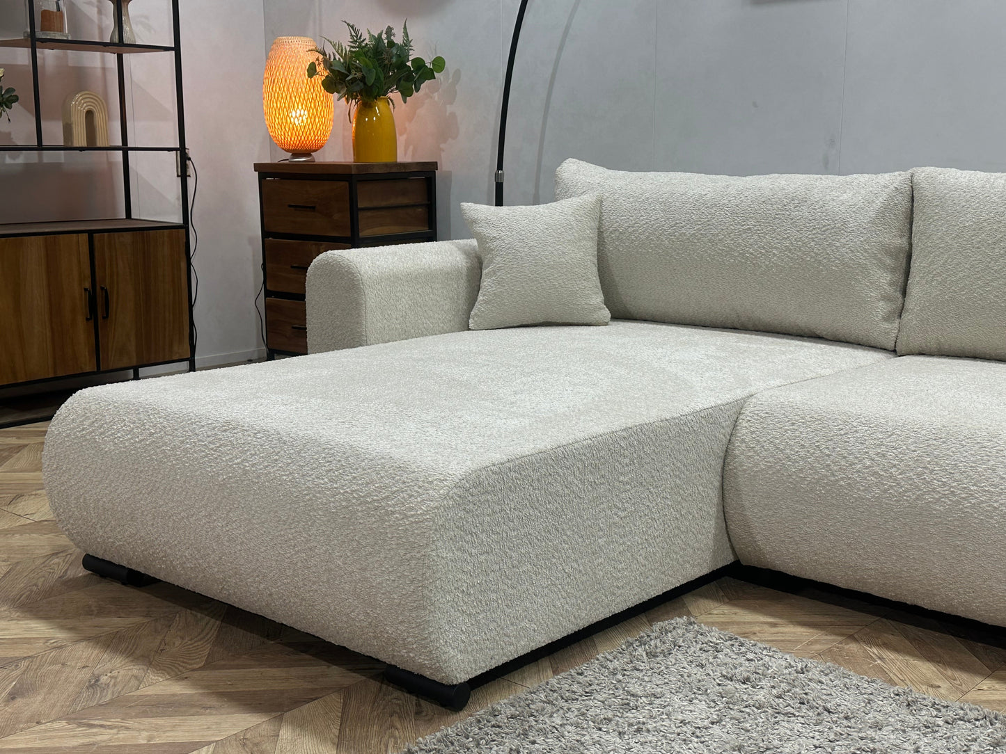 !Showroommodel! Witte Bouclé Hoekzetel
