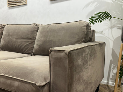 Licht Bruine Velvet Hoekzetel ~ Losse Kussens Met Afneembare Hoezen