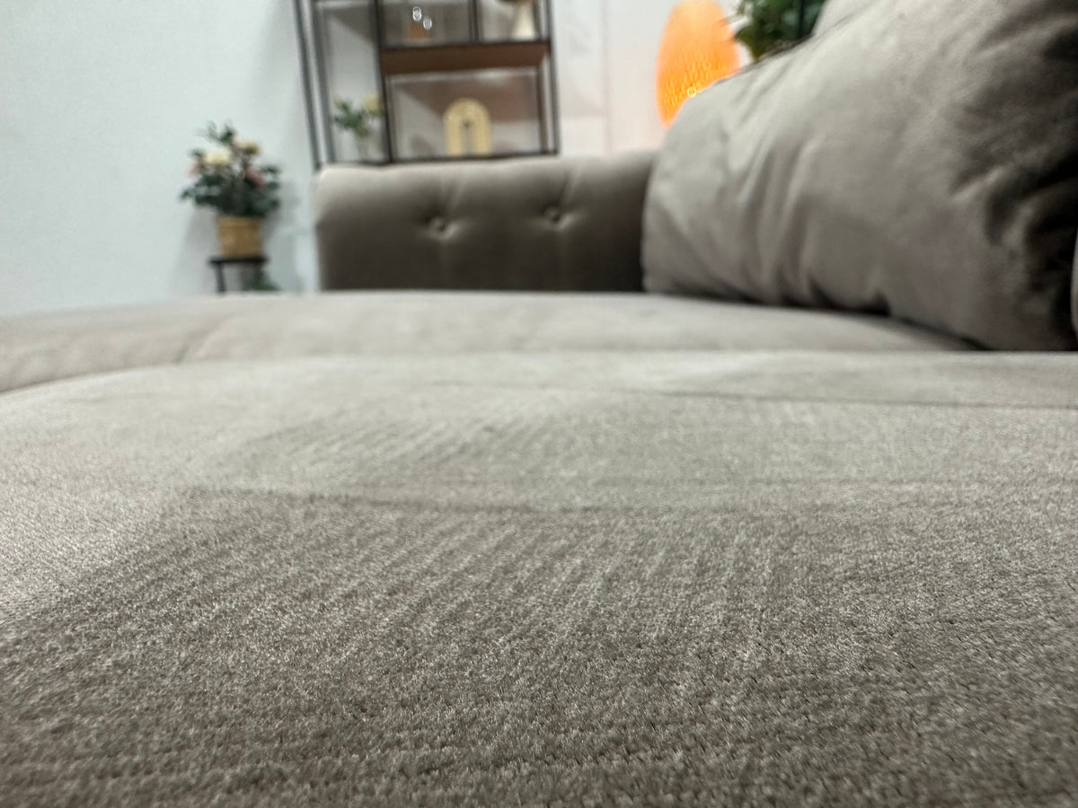 Bruine Velvet U Zetel ~ Losse Kussens Met Afneembare Hoezen