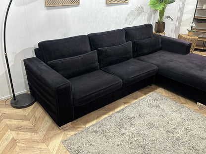 Zwarte Velvet Hoekzetel ~ Losse Kussens Met Afneembare Hoezen
