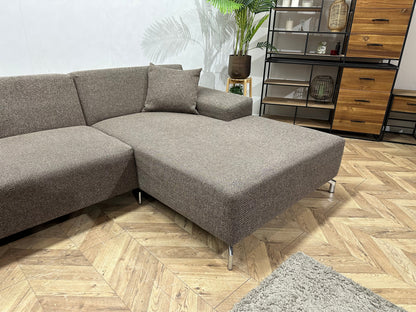 IN.HOUSE Bruine Stoffen U Zetel ~ Vaste Kussens