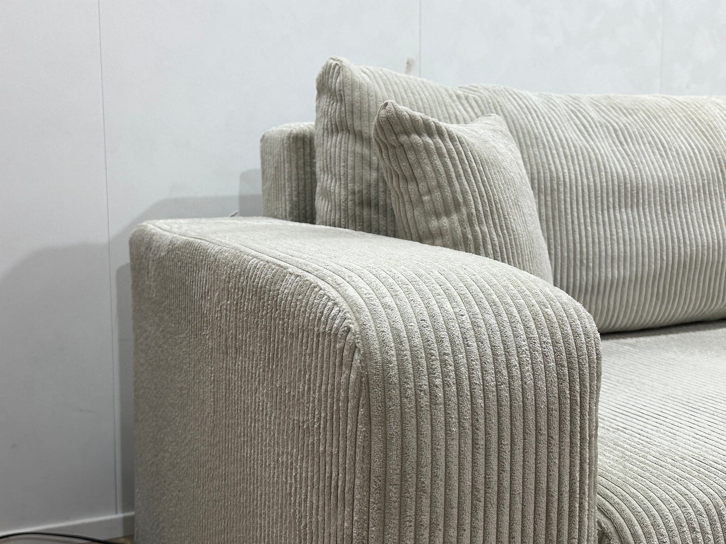 !Showroommodel! Witte Ribstof Hoekzetel