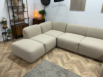 !Showroommodel! Beige Bouclé Stoffen U Zetel