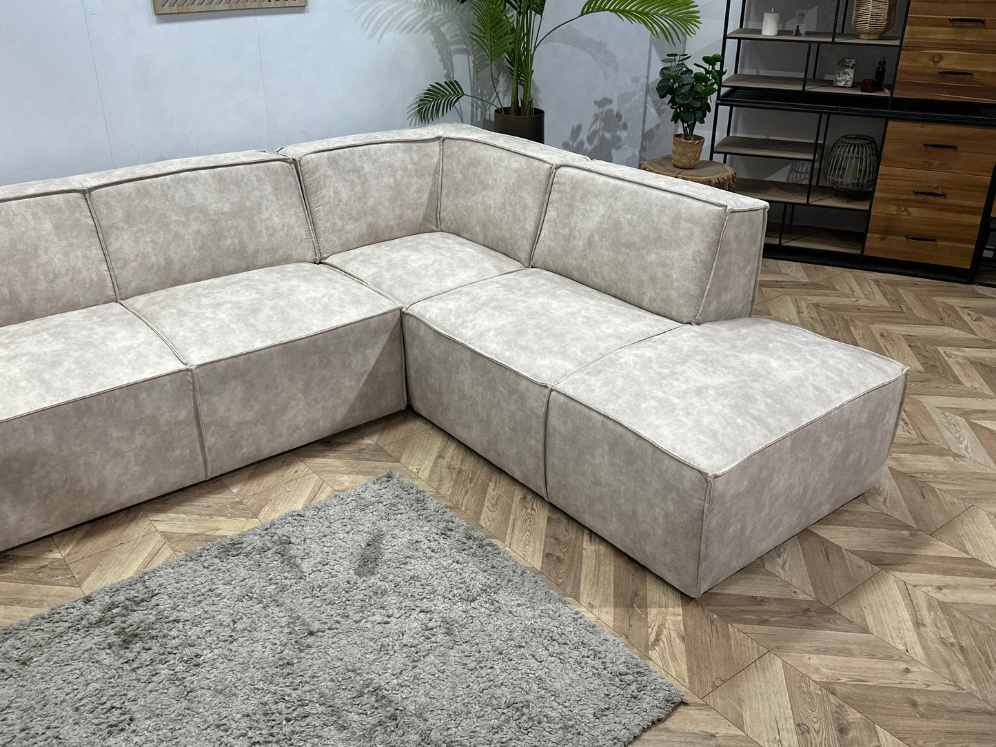 !Showroommodel! Crème Suède Stoffen Hoekzetel