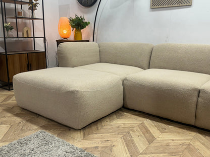 !Showroommodel! Beige Bouclé Stoffen U Zetel