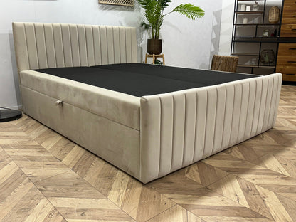 !Showroommodel! Beige Velvet Boxspring Inc Topper