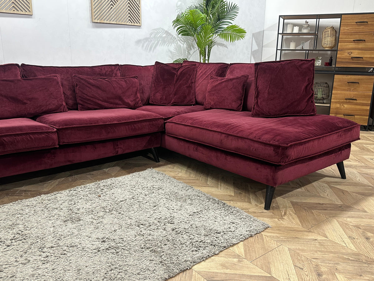 Bordeaux Rode Velvet Hoekzetel ~ Losse Kussens Met Afneembare Hoezen