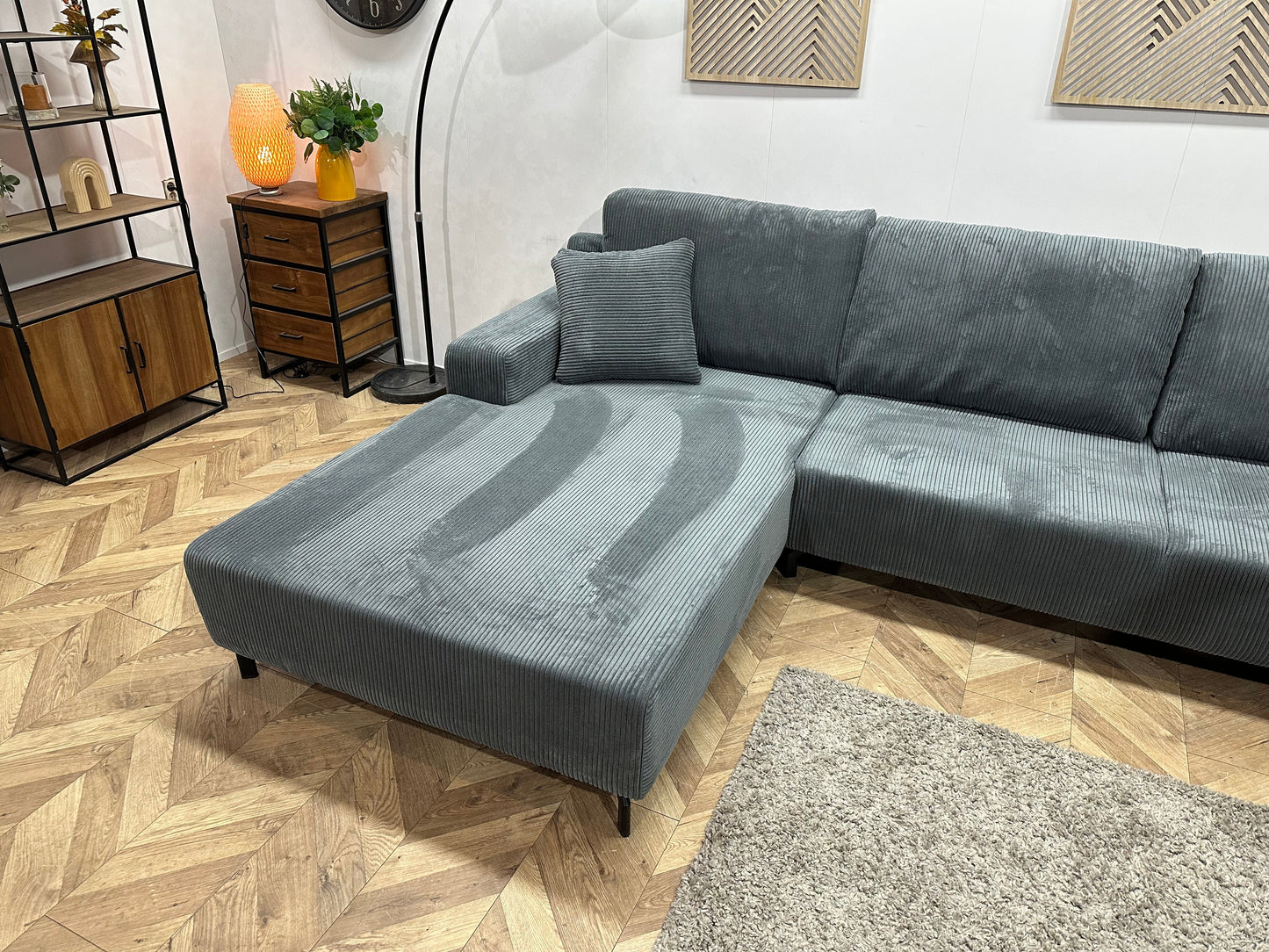 !Showroommodel! Blauwe Ribstof Hoekzetel ~ Losse Rugkussens