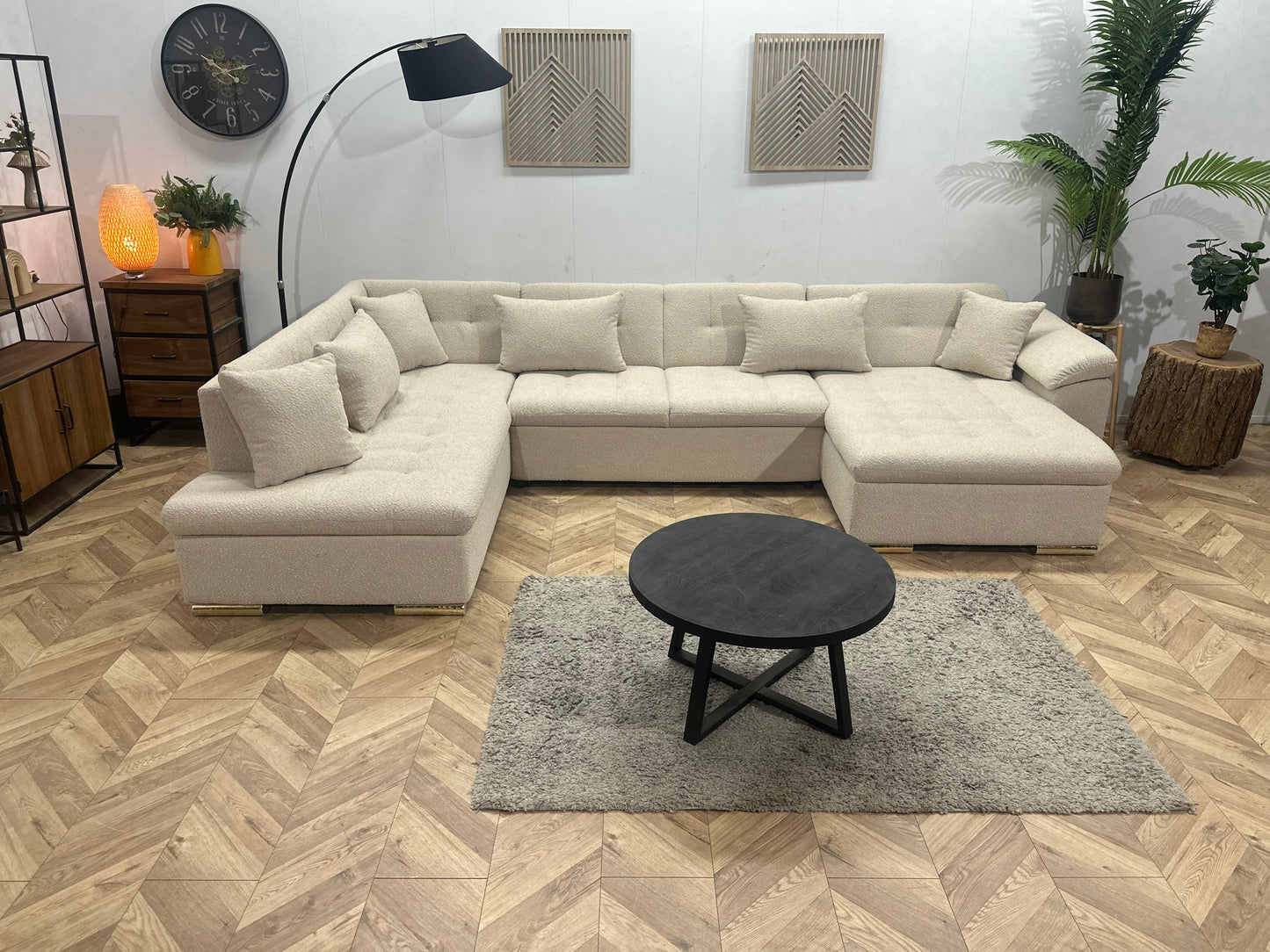 !Showroommodel! Witte/Crème Bouclé Stoffen U Zetel