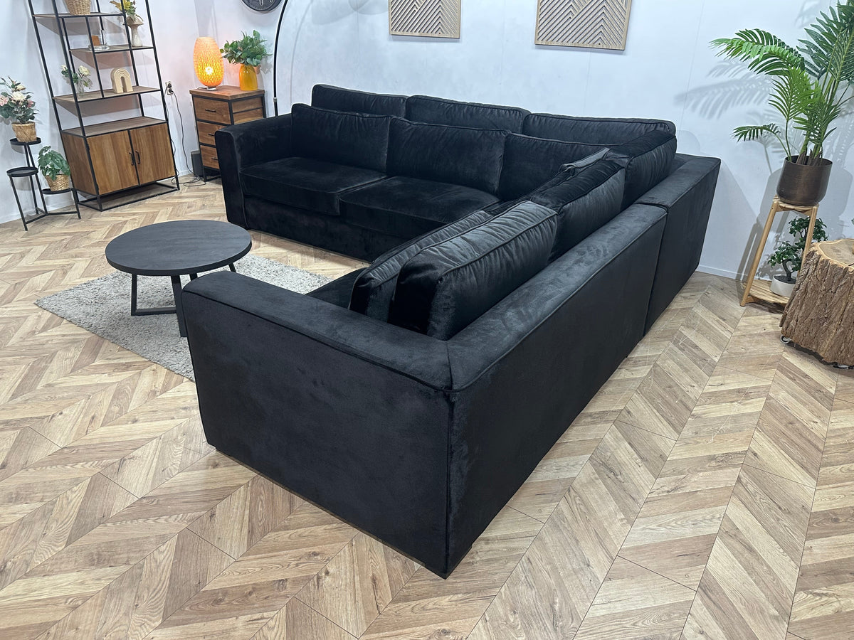 Zwarte Velvet Hoekzetel ~ Losse Kussens Met Afneembare Hoezen