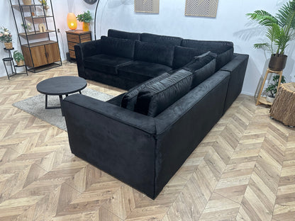 Zwarte Velvet Hoekzetel ~ Losse Kussens Met Afneembare Hoezen