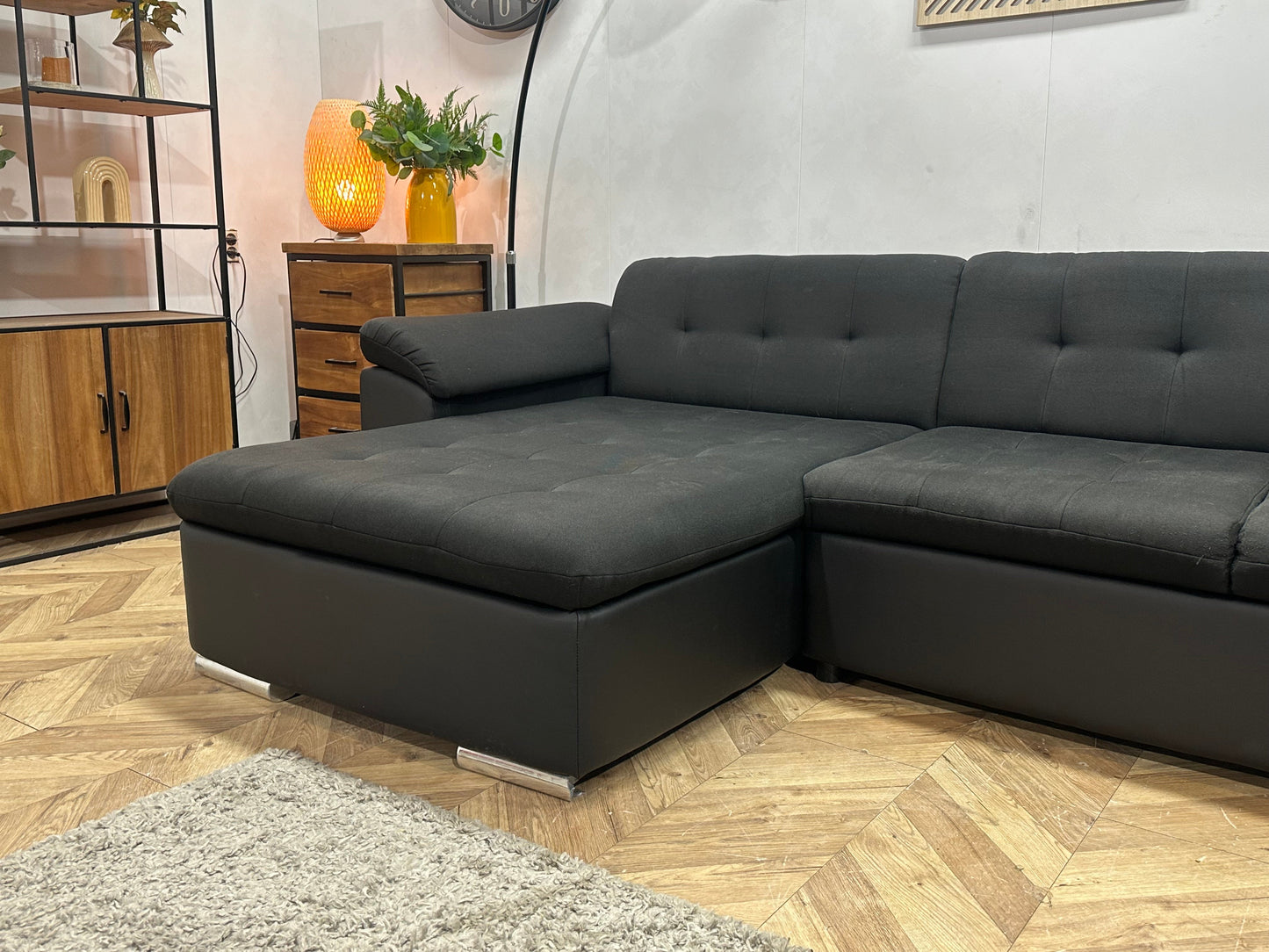 !Showroommodel! Zwarte Stoffen/Lederen U Zetel