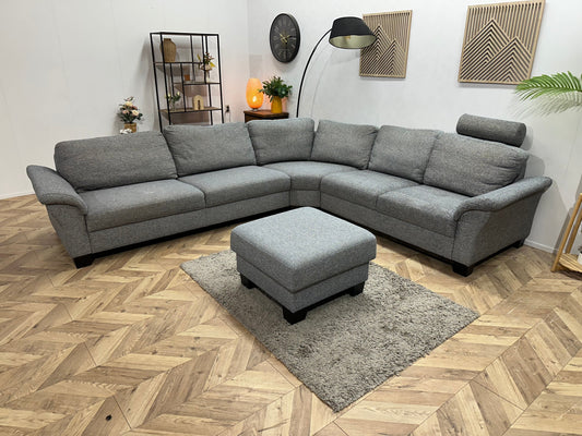 Licht Grijze Stoffen Hoekzetel Inc Hocker ~ Losse Rugkussens