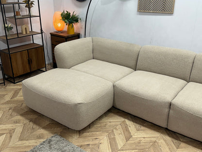 !Showroommodel! Beige Bouclé Stoffen U Zetel
