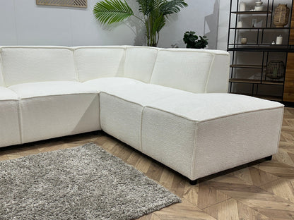 !Showroommodel! Witte Bouclé Stoffen Hoekzetel