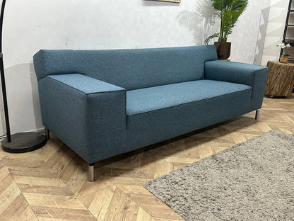 Blauwe 2.5-Zits Zetel Inc Hocker ~ Vaste Kussens