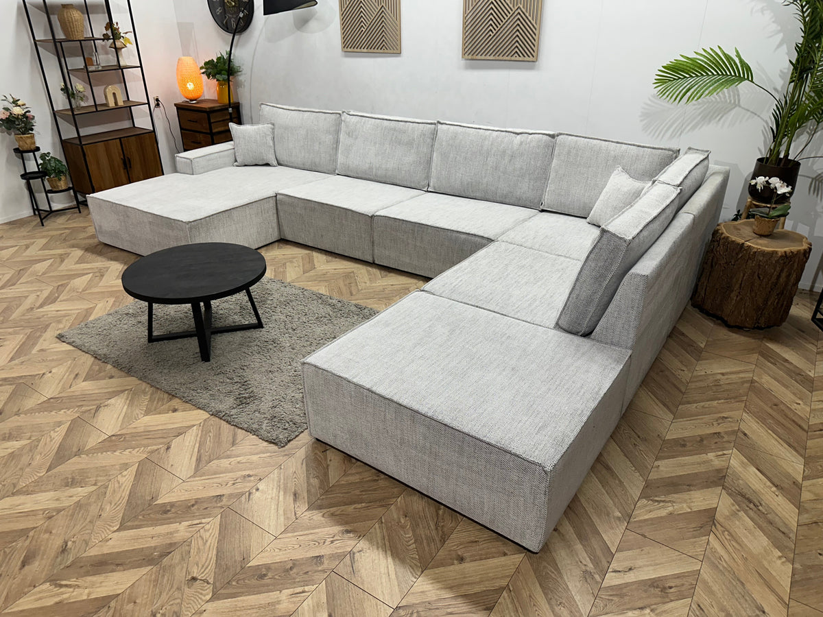 Licht Grijze Velvet U Zetel ~ Losse Rugkussens Met Afneembare Hoezen