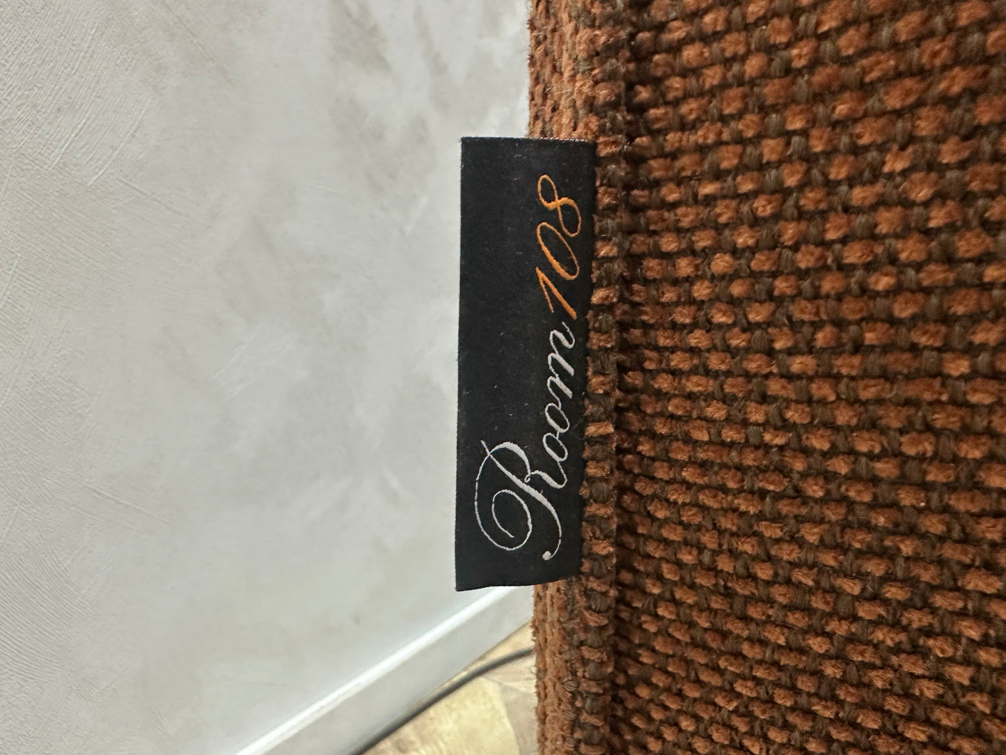 Room108 Oranjebruine 2.5-Zits Zetel Inc Hocker ~ Losse Rugkussens Met Afneembare Hoezen
