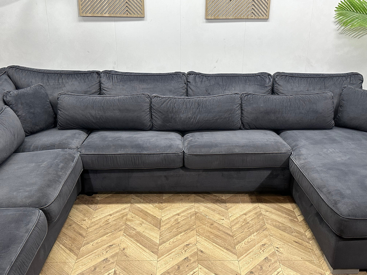 Antraciet Velvet U Zetel ~ Losse Kussens Met Afneembare Hoezen