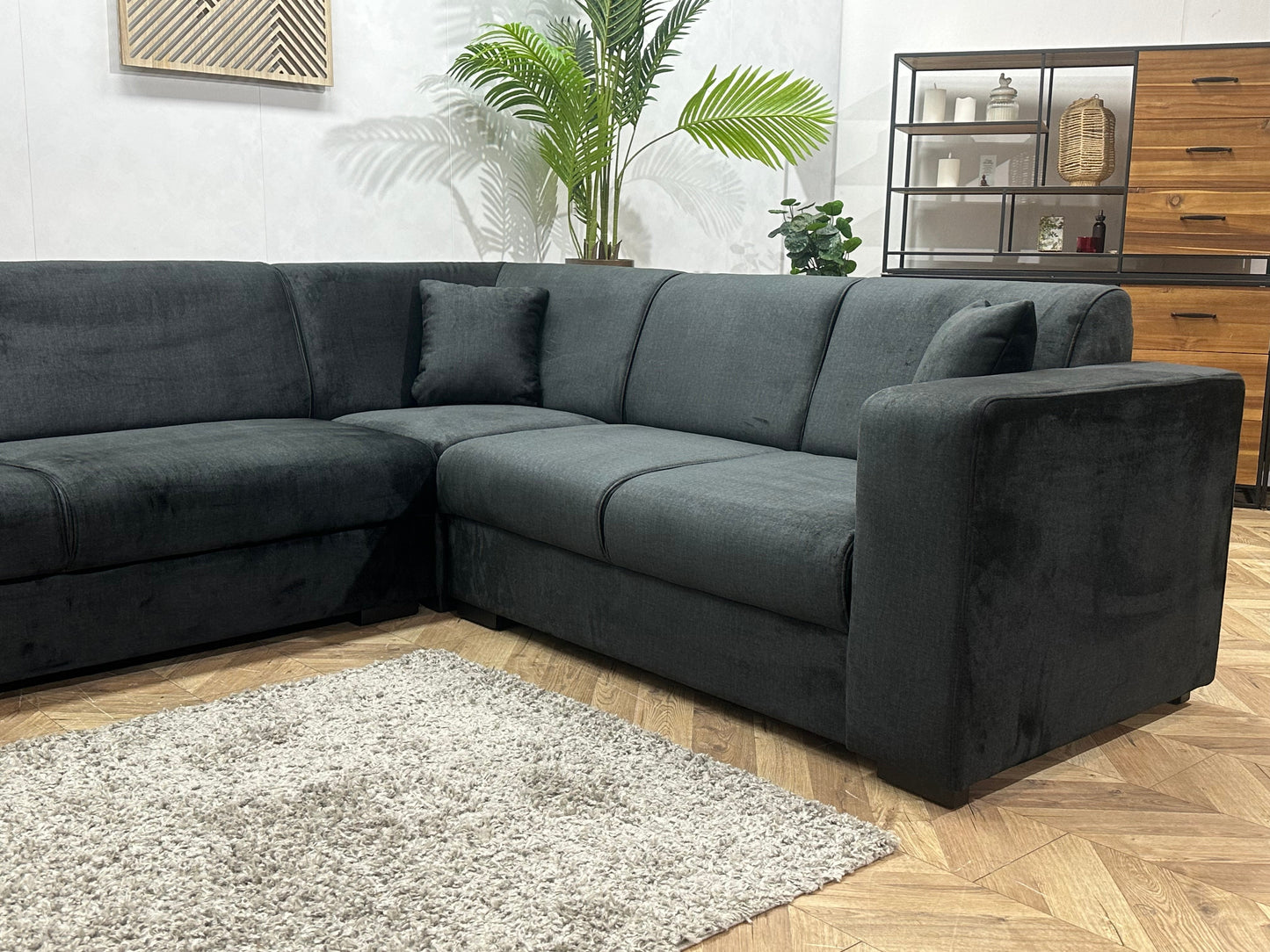 !Showroommodel! Zwarte Velvet Hoekzetel