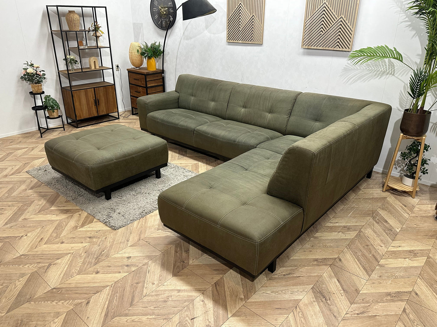Groene Suède Stoffen Hoekzetel Inc Hocker ~ Vaste Kussens