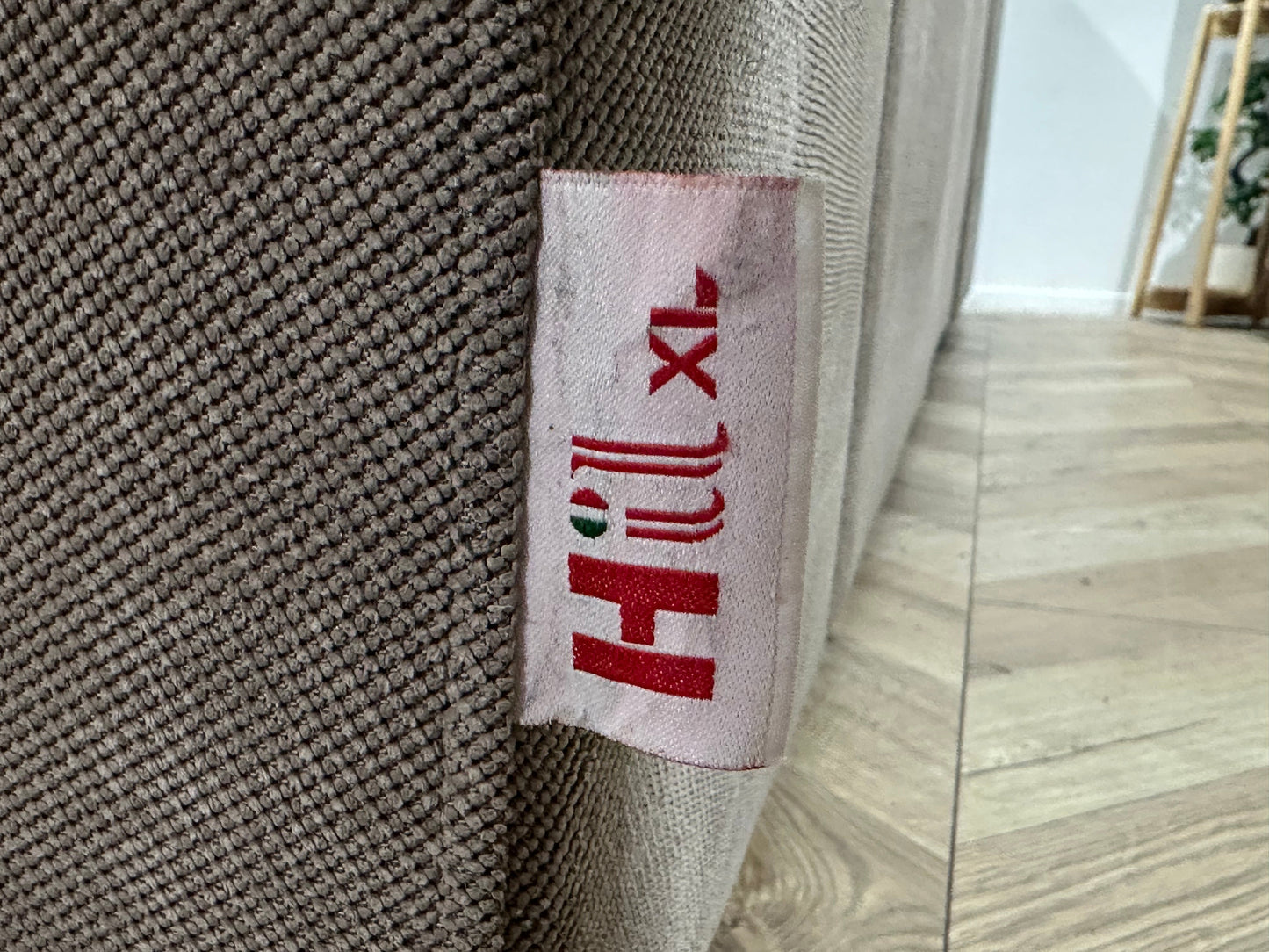Hil XL Grijze Suède Stoffen Hoekzetel ~ Verstelbare Hoofdsteunen