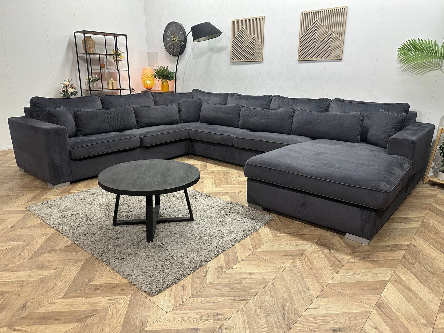 Antraciet Velvet U Zetel ~ Losse Kussens Met Afneembare Hoezen