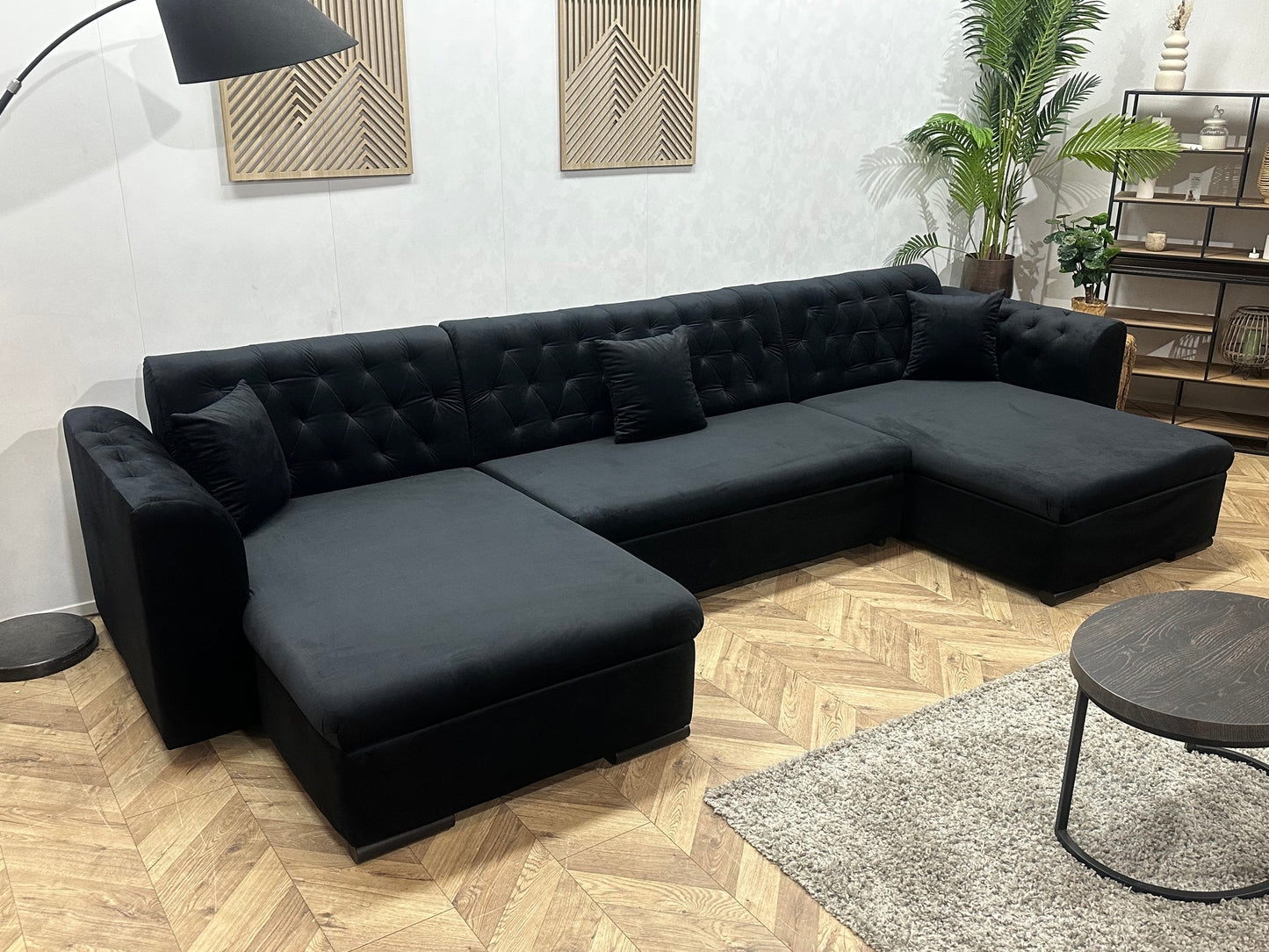 !Showroommodel! Zwarte Velvet U Zetel