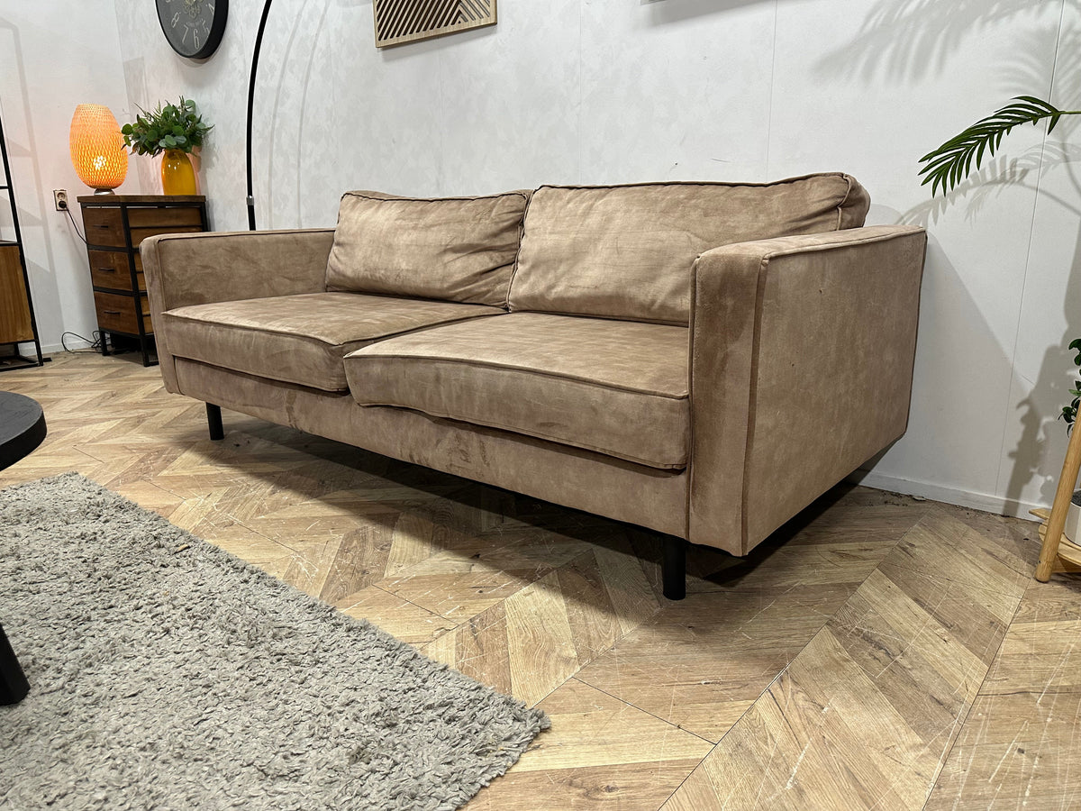 Taupe Velvet 2.5-Zits Zetel ~ Losse Kussens