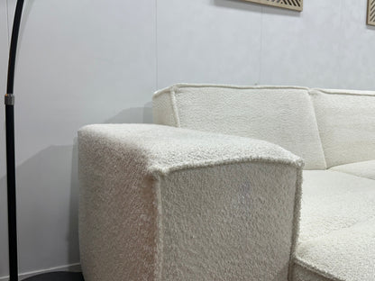 !Showroommodel! Witte Bouclé Stoffen U Zetel