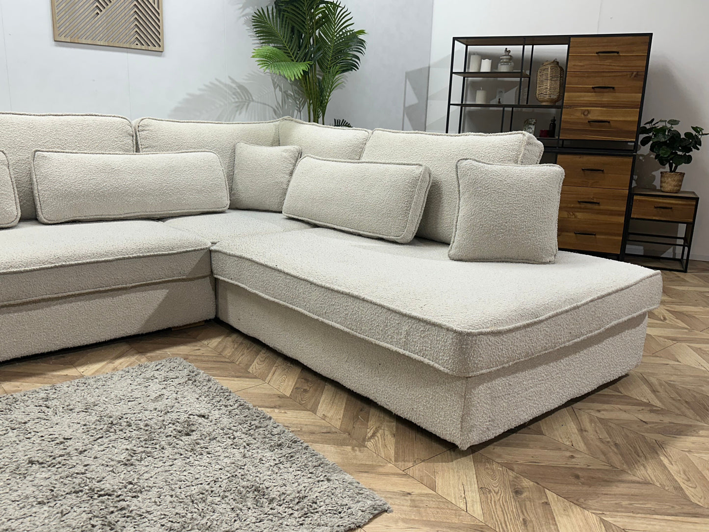 Witte Bouclé Stoffen Hoekzetel ~ Losse Kussens Met Afneembare Hoezen