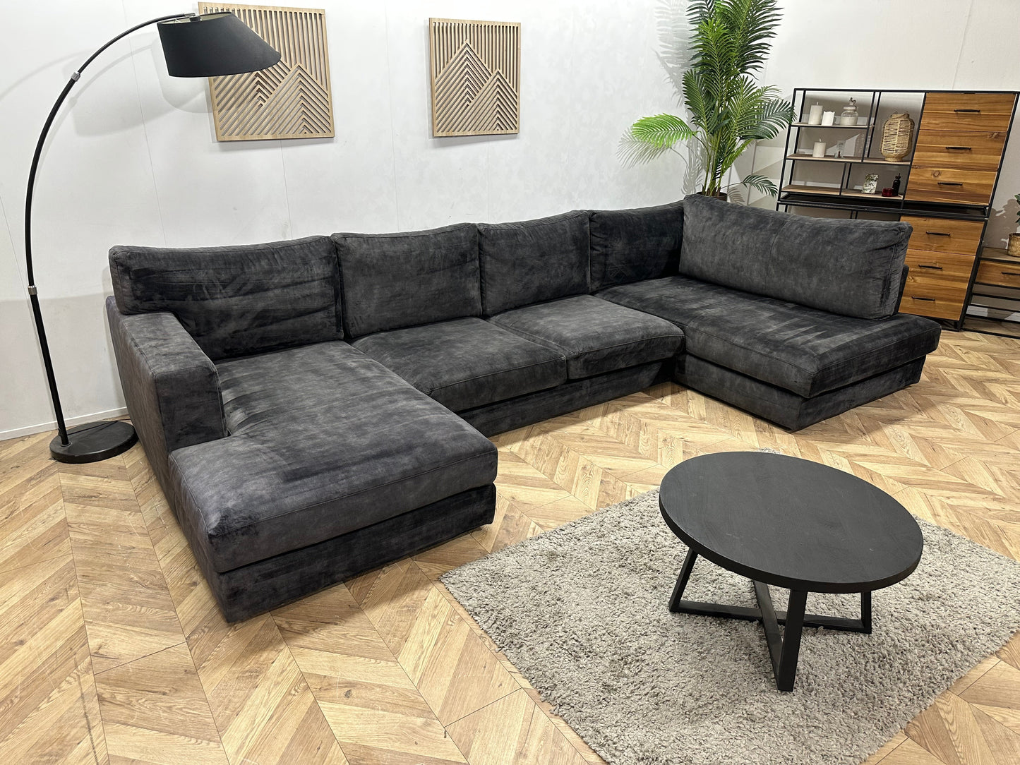 Antraciet Velvet U Zetel ~ Nieuwstaat