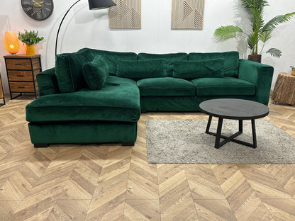 Groene Velvet Hoekzetel ~ Losse Kussens Met Afneembare Hoezen