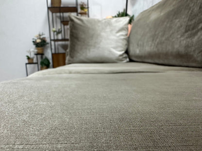 Licht Grijze Velvet Hoekzetel ~ Losse Kussens Met Afneembare Hoezen
