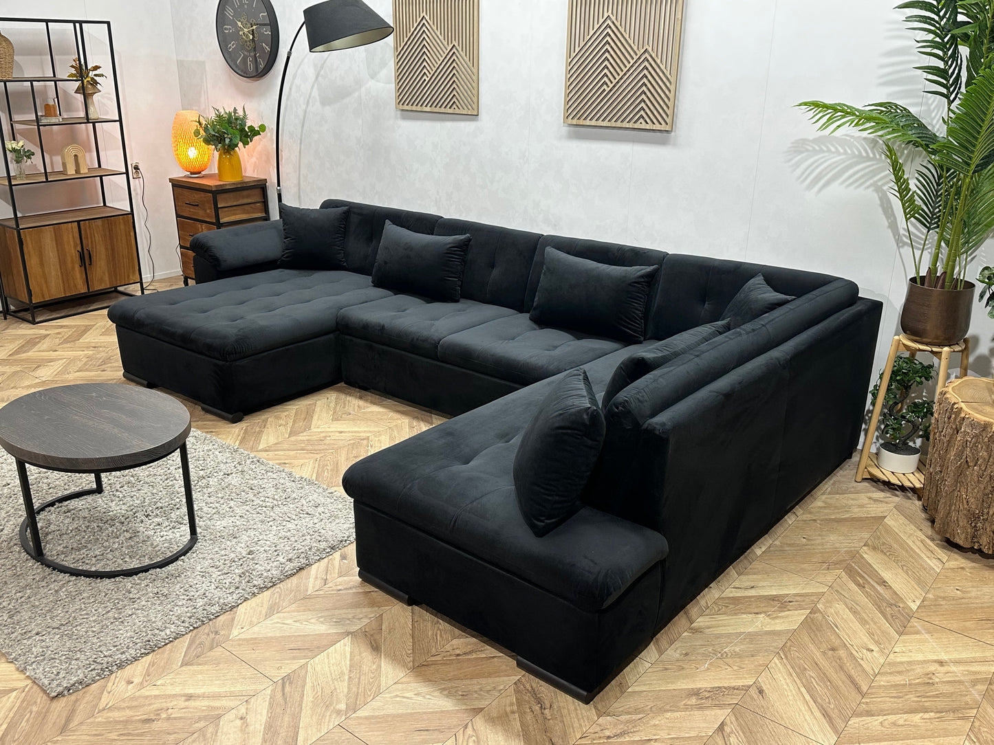!Showroommodel! Zwarte Velvet U Zetel