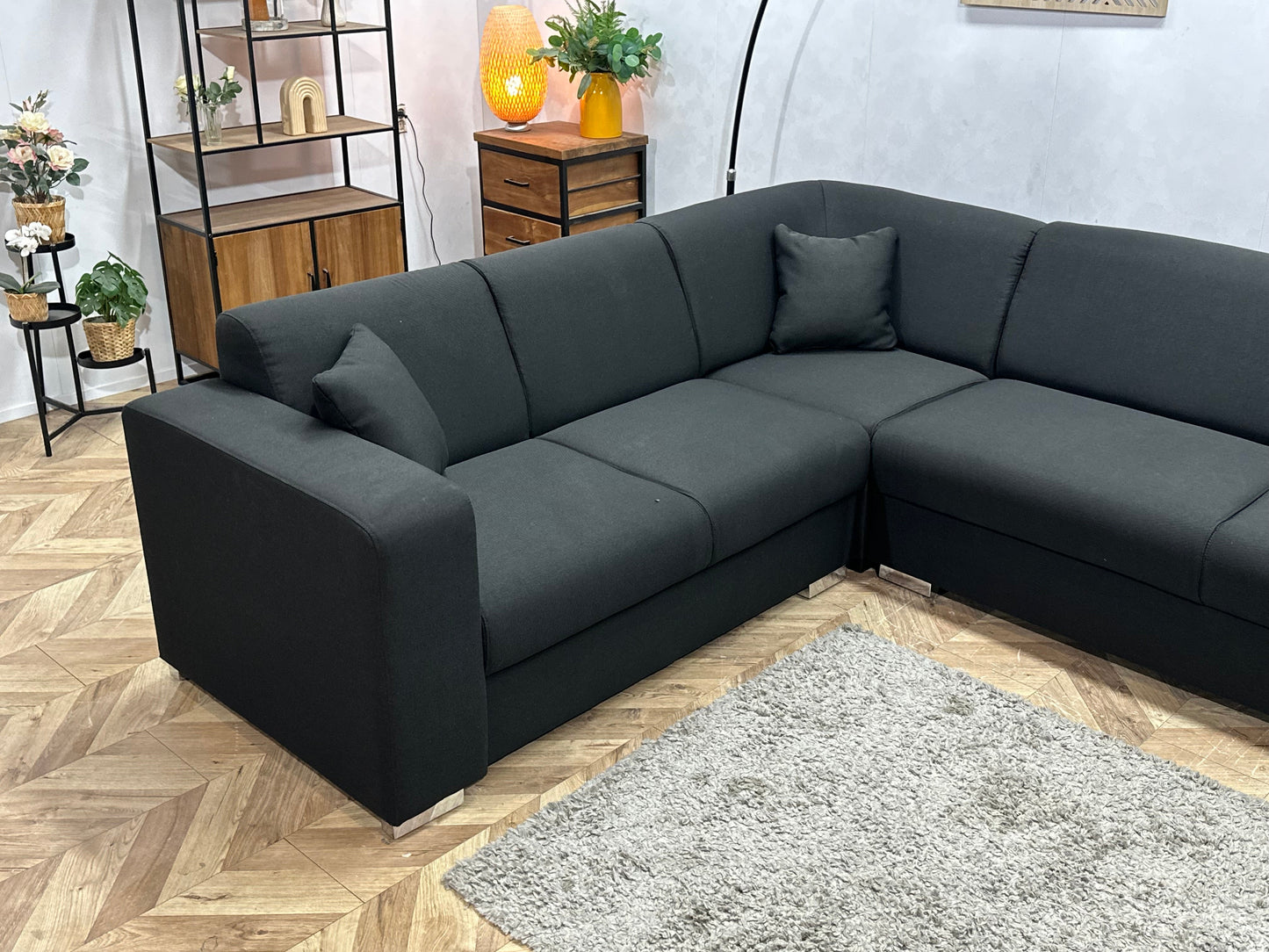 !Showroommodel! Zwarte Suède Stoffen Hoekzetel