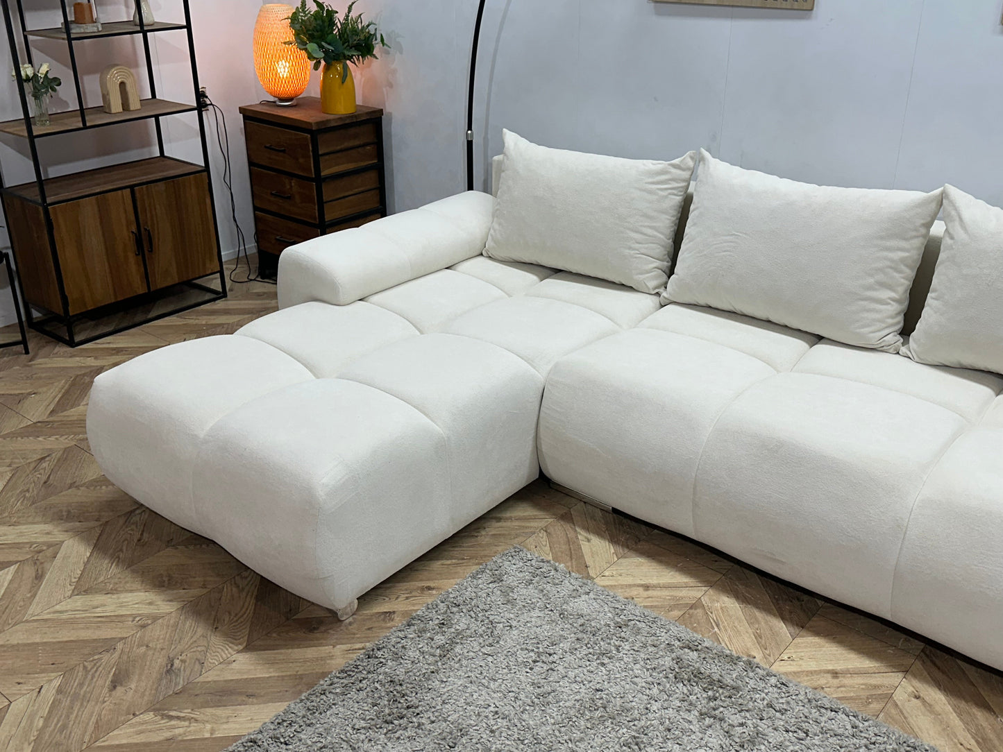 !Showroommodel! Witte Velvet Hoekzetel