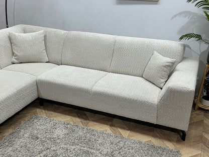 !Showroommodel! Witte Bouclé Hoekzetel