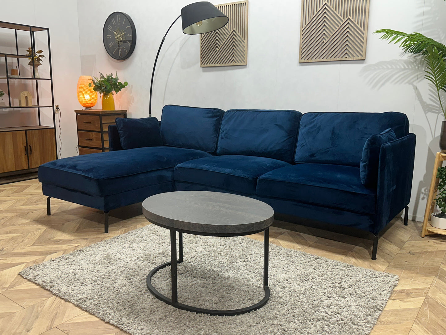 Blauwe Velvet Hoekzetel ~ Losse Kussens Met Afneembare Hoezen