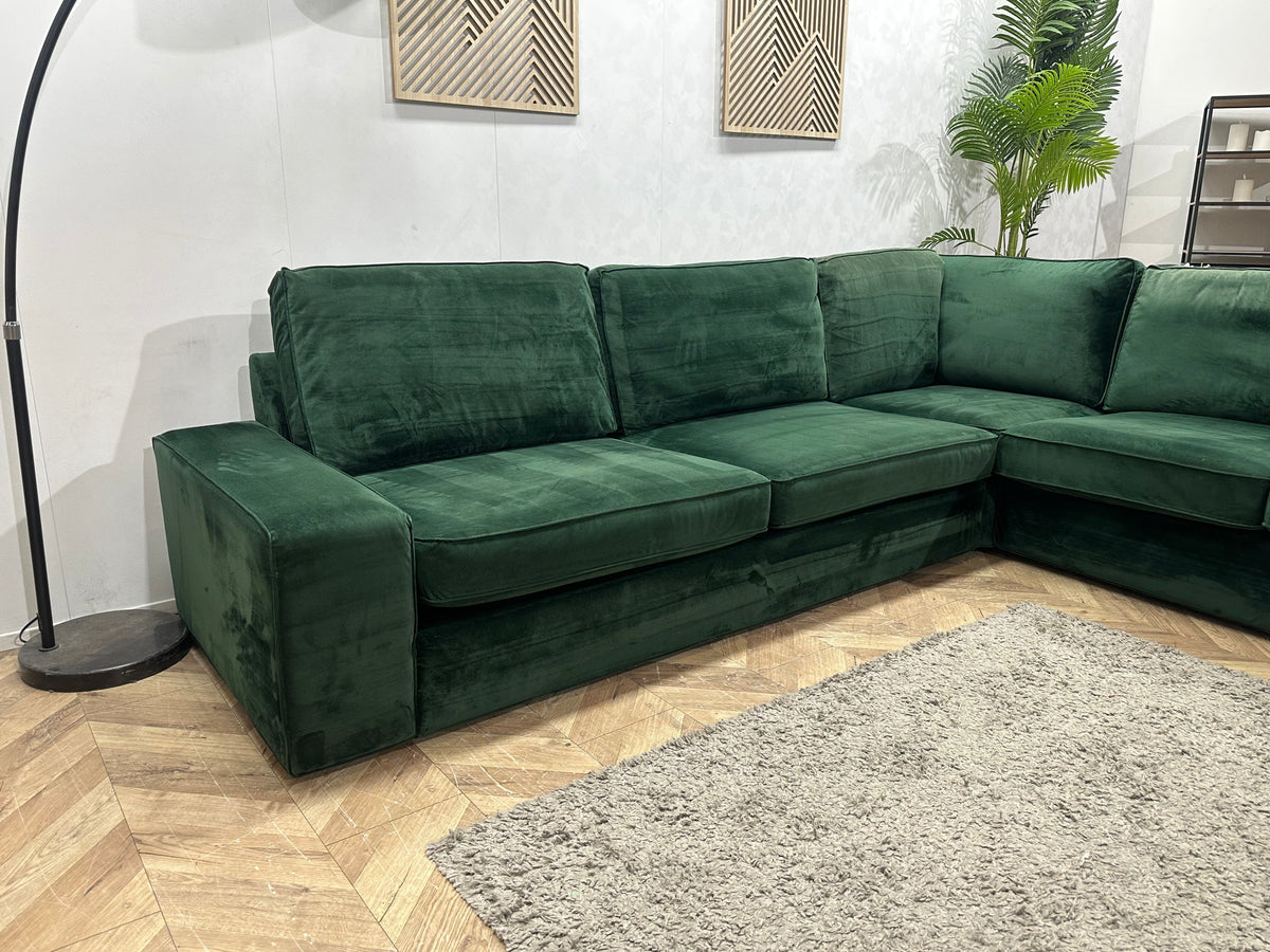 Groene Velvet Hoekzetel ~ Losse Kussens Met Afneembare Hoezen