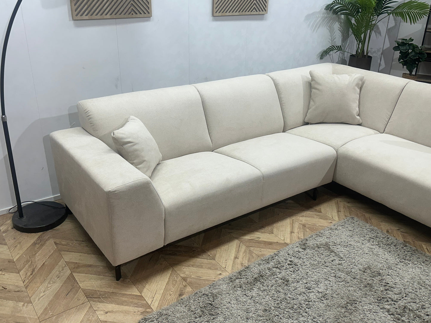 !Showroommodel! Crème Suède Stoffen Hoekzetel