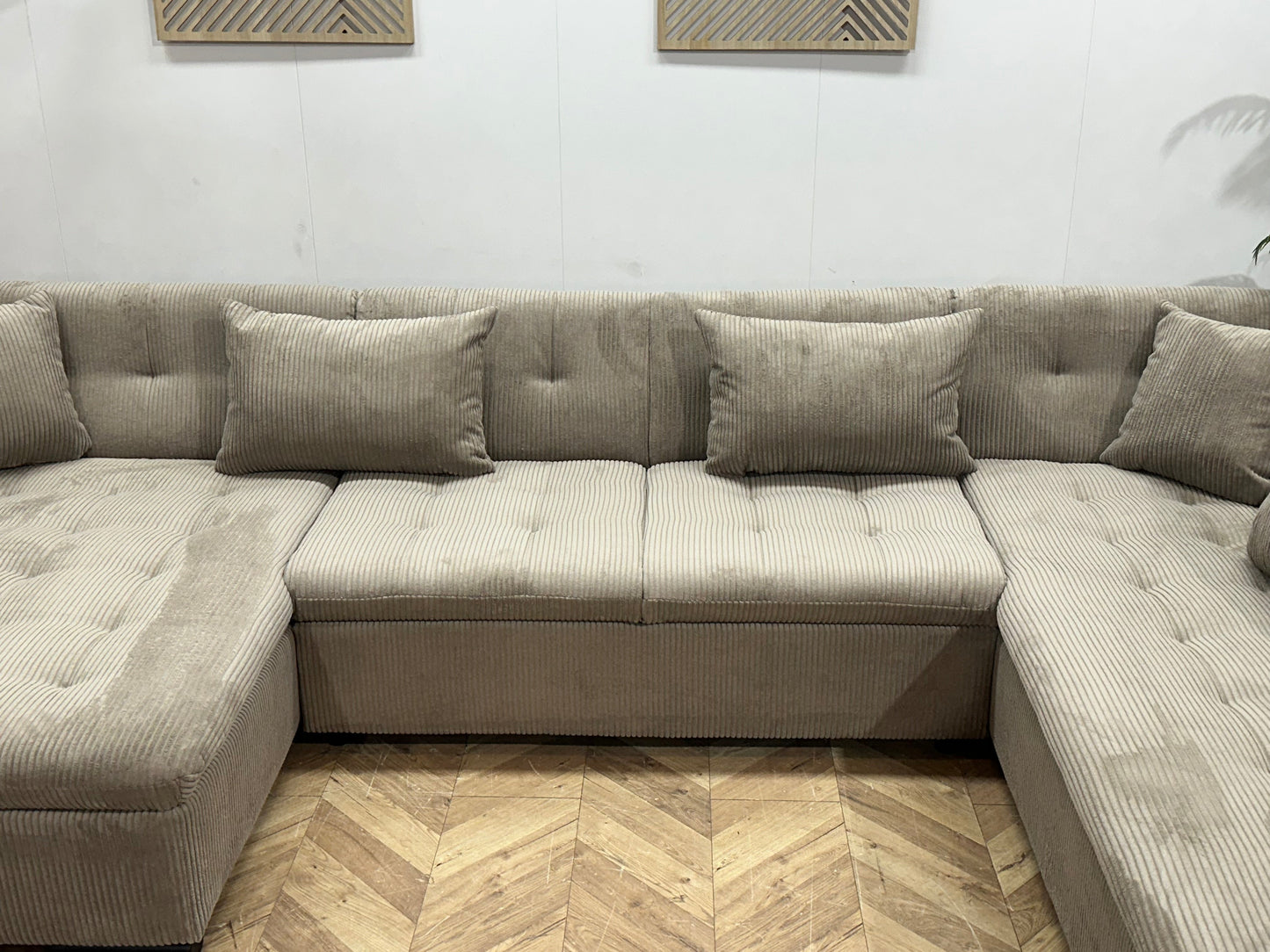 !Showroommodel! Licht Bruine Ribstof U Zetel