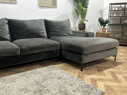 Antraciet Velvet Hoekzetel ~ Losse Kussens Met Afneembare Hoezen